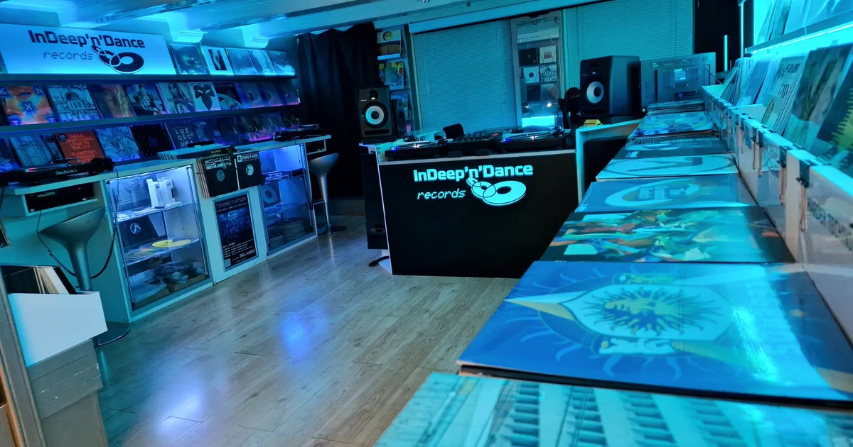 InDeep’n’Dance Record Store – Crate Digging – Meet & Greet. — ADE