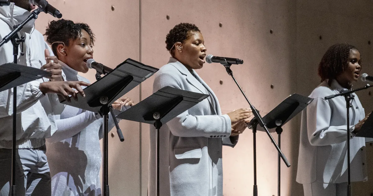 Low Jack presents Lacrimosa w/ Ensemble vocal Voix des Outre-Mer — ADE